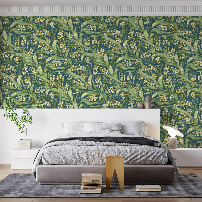 Dark Green & Cream Leafy Pattern - Botanical Wallpaper for Bedrooms